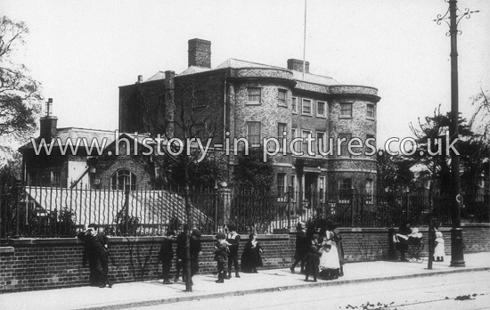 Water House, Lloyd Park, Forest Road, Walthamstow, London. c.1908